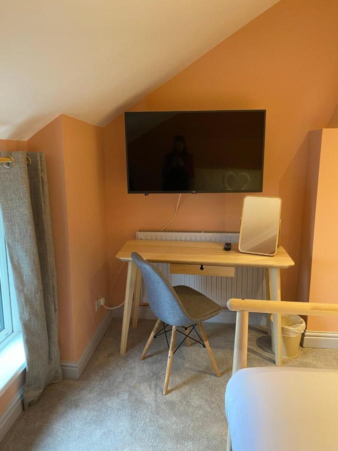 Aaron Wise - 17 Fitzhamon Apartments Cardiff Kültér fotó