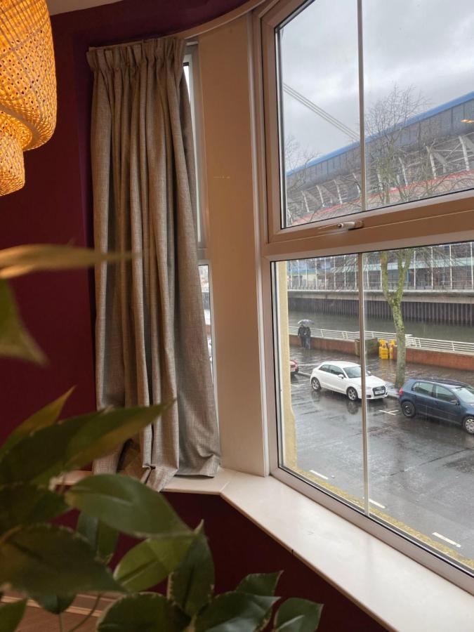 Aaron Wise - 17 Fitzhamon Apartments Cardiff Kültér fotó